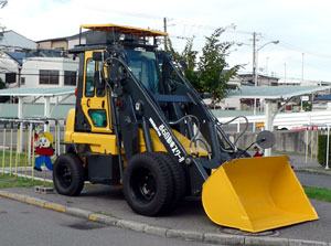 新大型特殊車両 発進 高石自動車スクール